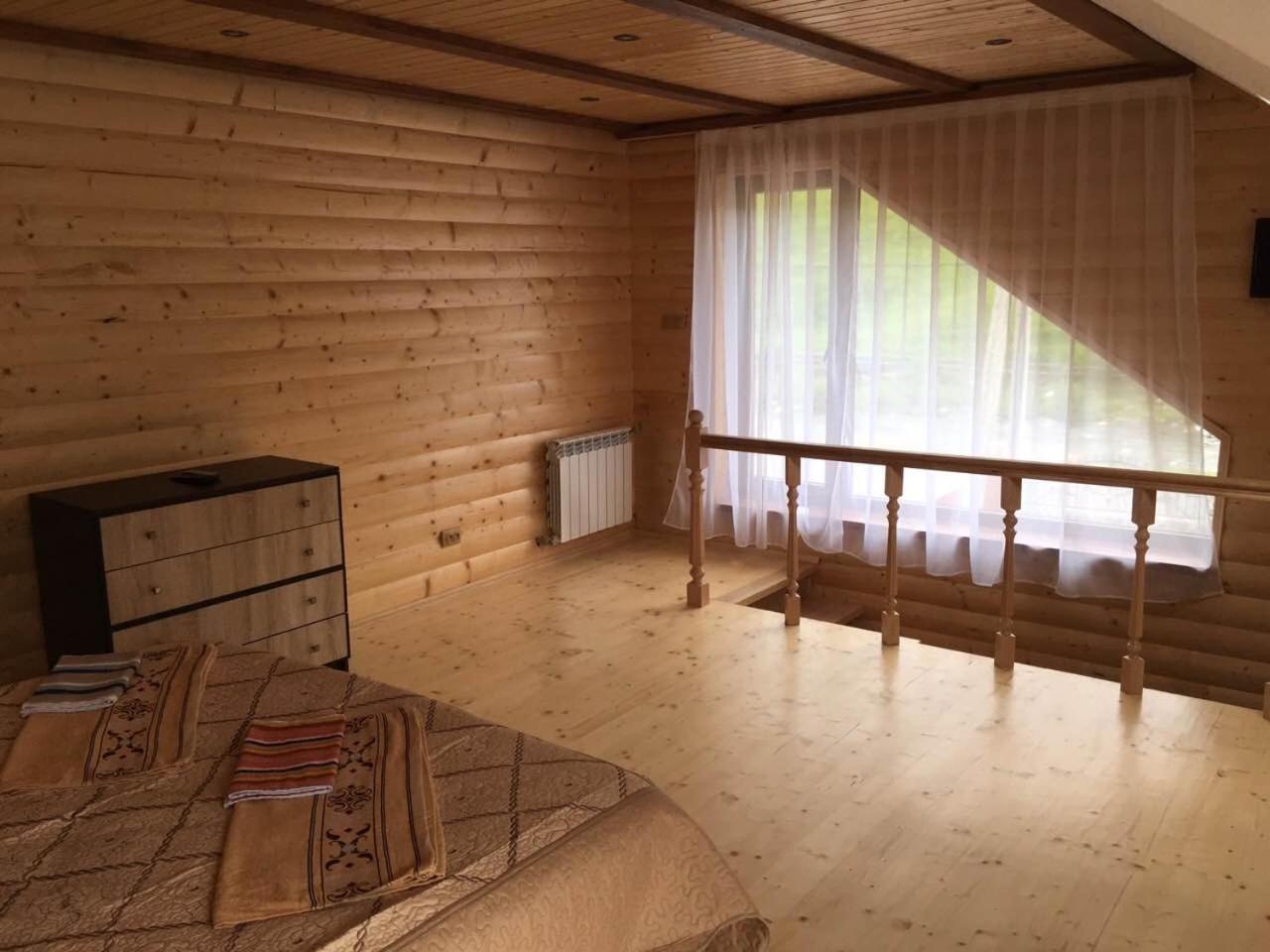 Holidaj Lodge Synevyrs'ka Polyana